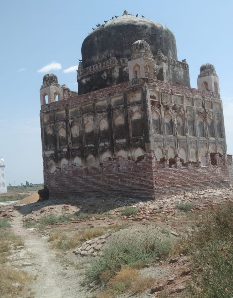 Marri-Tombs-Sanghar-Sindh-Sindh-Courier