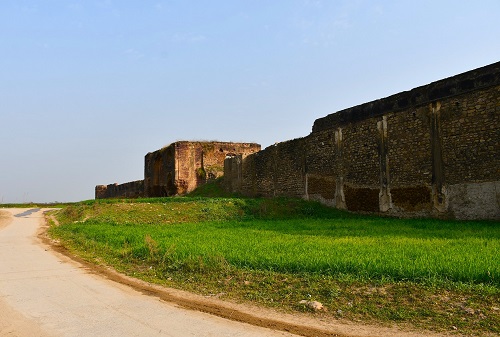 Sarai-Pakka-Khanpur
