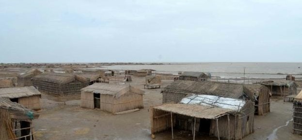 Heavy Rains disconnect Khharo Chhan from rest of Sindh