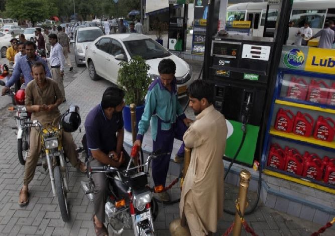 petrol-pakistan-1674992509