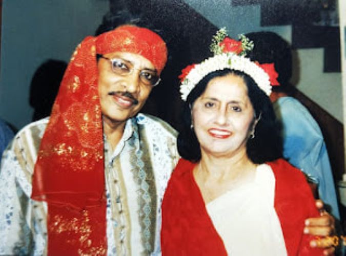 sunita-and-her-husband-orig_orig