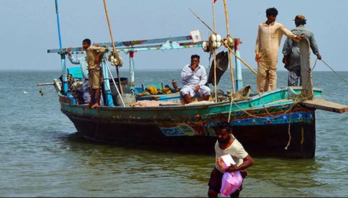 India should release Pakistani fishermen