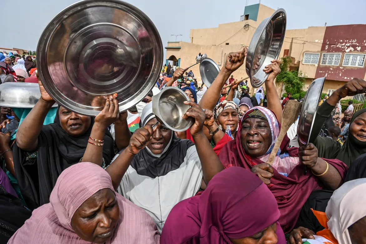 Niger- Protest- Al Jazeera-2