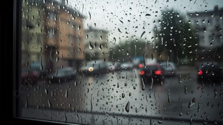 pngtree-rain-drops-on-the-window-picture-image_2781327
