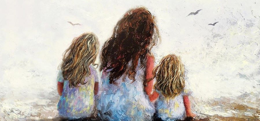 1-mother-two-daughters-beach-chat-vickie-wade