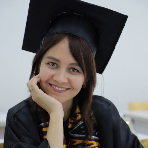 Asmonur Rejabboyeva -poet - Uzbekistan - Sindh Courier