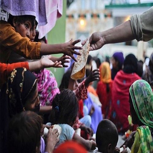 Poverty is tormenting the masses in Pakistan