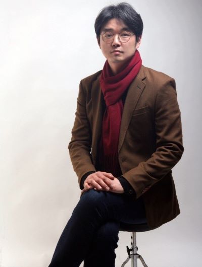 Yutae Dan Kim Poet Korea Sindh Courier