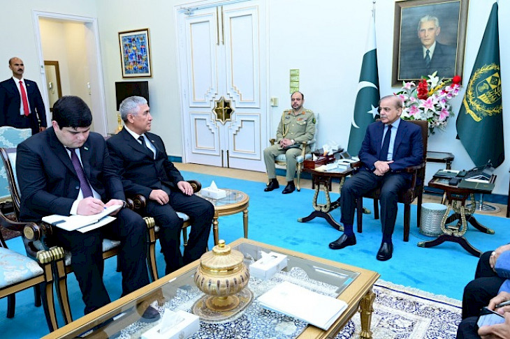 Pakistan Premier for intensifying high-level dialogue with Turkmenistan