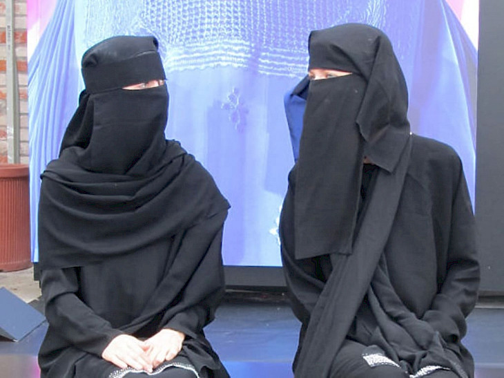 Tajikistan adopts a law banning hijabs