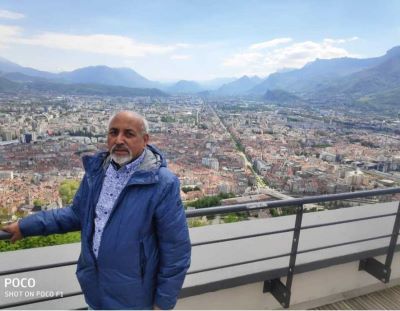 Dr. Lalit Mohan Sharma - India- Sindh Courier