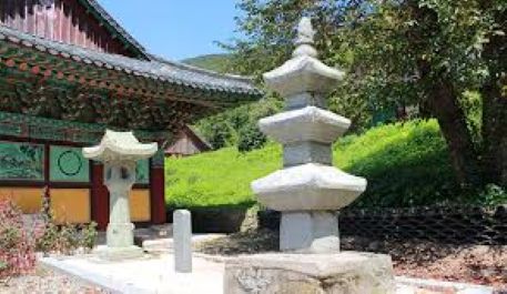 Stone Lantern -Korea