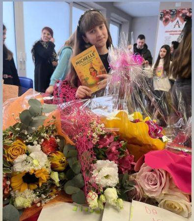 Angela-Kosta-Book-Sindh Courier-2