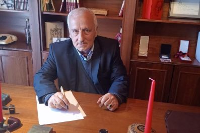 Agim Barjami.-Albania-Journalist-Sindh Courier-1