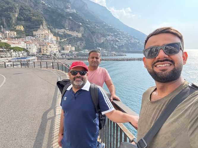 Amalfi 3-Sindh Courier