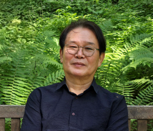 Hwang Sang Soon - Sindh Courier
