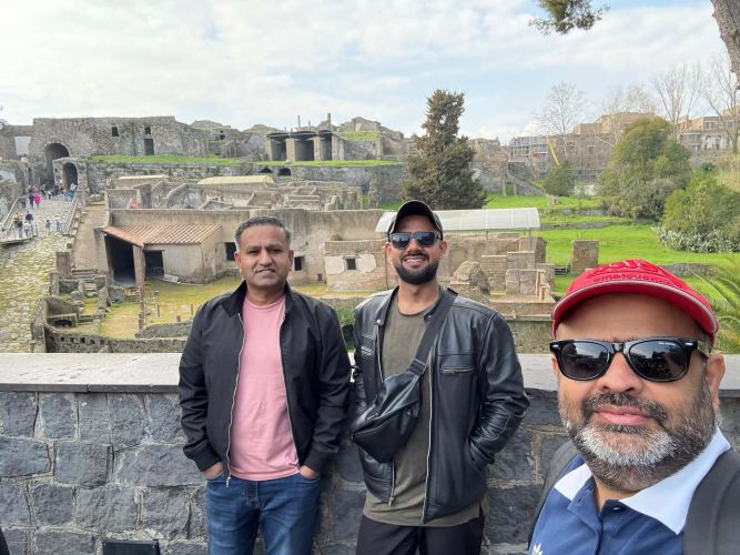 Pompei 2-Sindh Courier