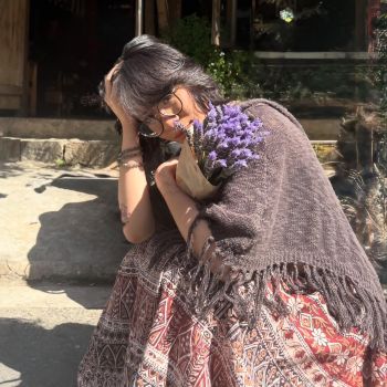 Vietnam-Poet-Sindh Courier