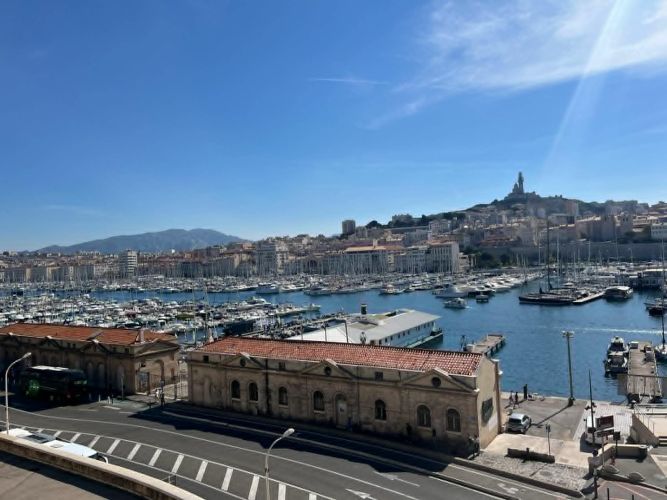 Marseille 12- Sindh Courier