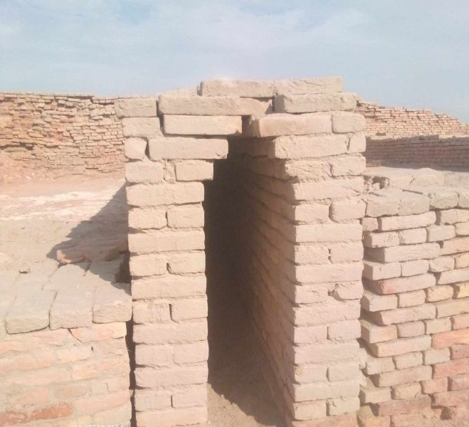 MohenjoDaro-Sindh Courier-7