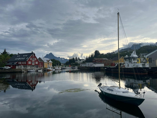 Kabelvåg and Svolvaer 5- Sindh Courier