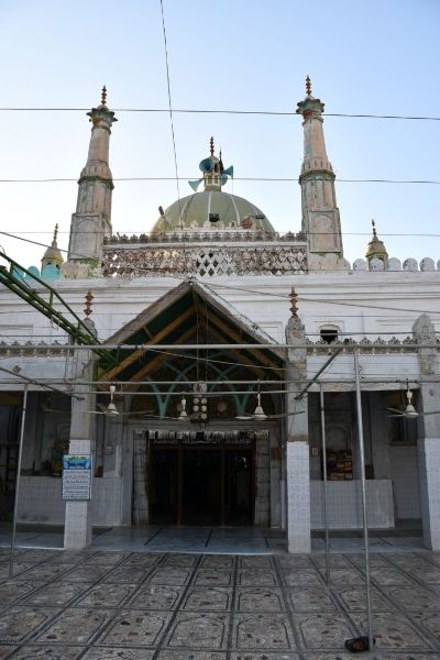 Shikarpur-Mosque- Sindh Courier-2