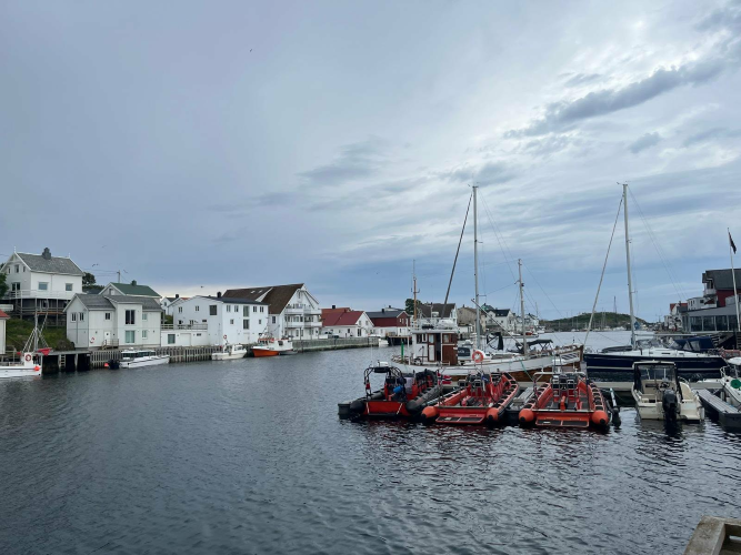 Henningsvaer 3- Sindh Courier