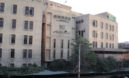 Siut_karachi-1
