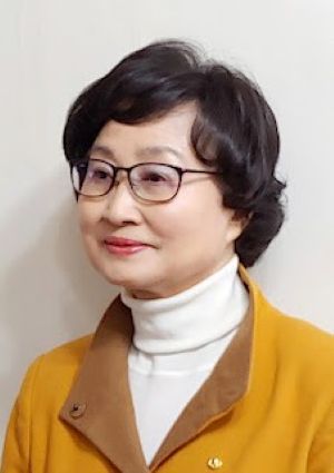 Dr Lee Hye Seon- Sindh Courier